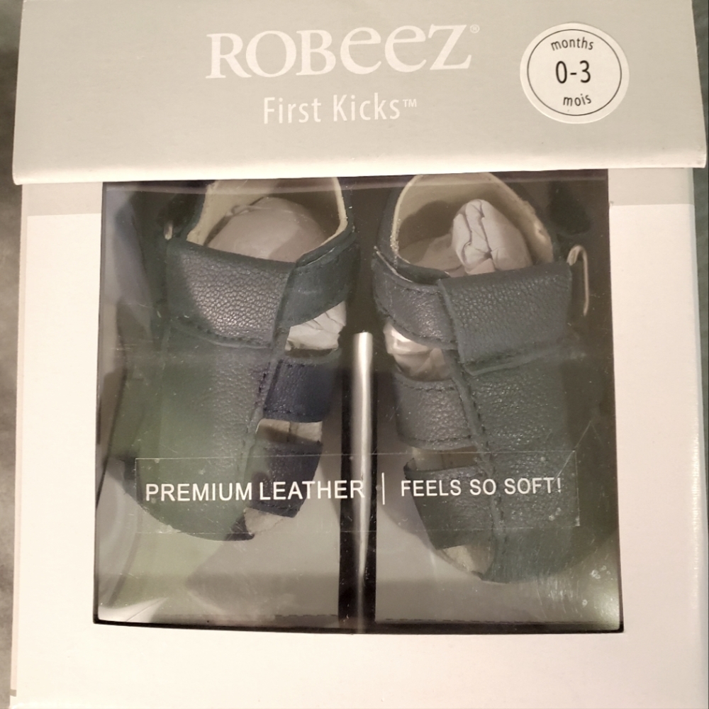 NWT Robeez 0-3 mos Navy Blue Sandals